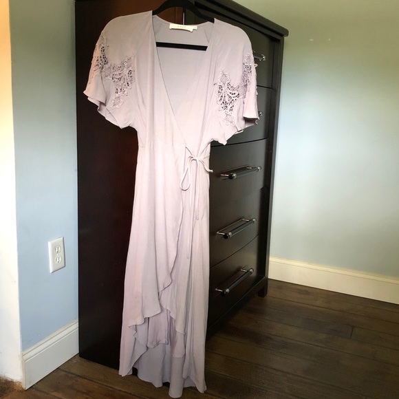 ASTR - NWOT Lavender Midi Wrap Dress - Picture 4 of 7